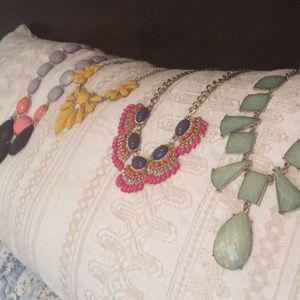 Lot of 4 statement necklaces